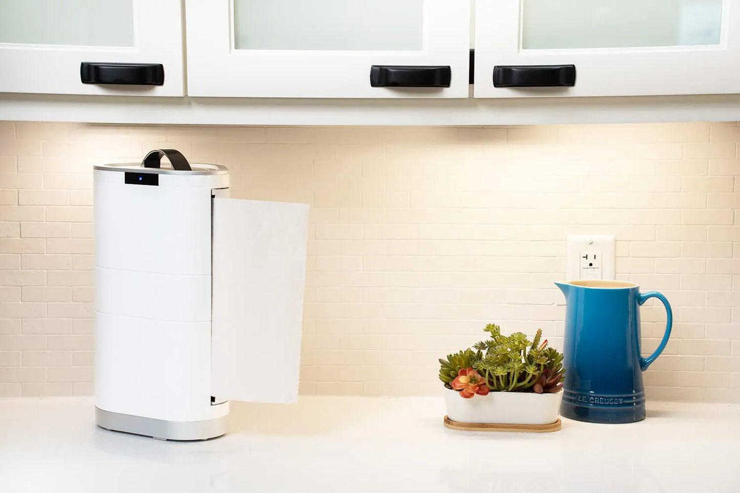 CleanEase Towel Assistant — Smart Automatic Towel Dispenser for Home & Bathroom