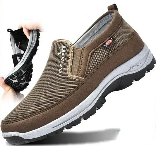 Fynn TROP – Classic Anti Slip Shoes